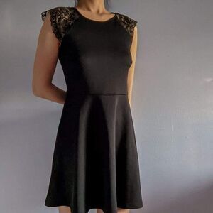 Anthropologie Elodie Fit & Flare Black Dress w/ Lace Floral Sleeves (Small)